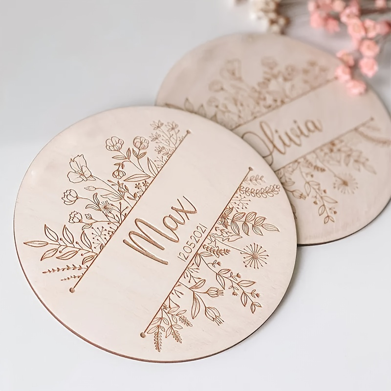 ป้ายชื่อสลักลายดอกไม้แบบส่วนตั - Wedding Party Supply บทวิจารณ์และราคา