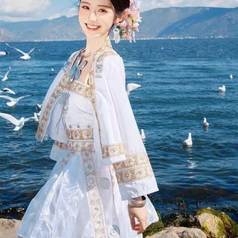 ชุดฮมองฤดูใบไม้ผลิ 2026 ชุดจีน - Wedding Qw บทวิจารณ์และราคา